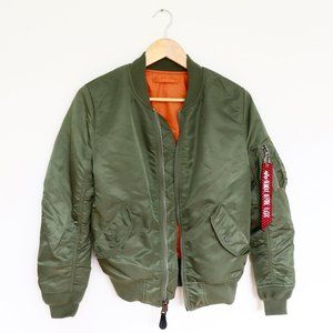 MA-1 BOMBER JACKET WOMENS